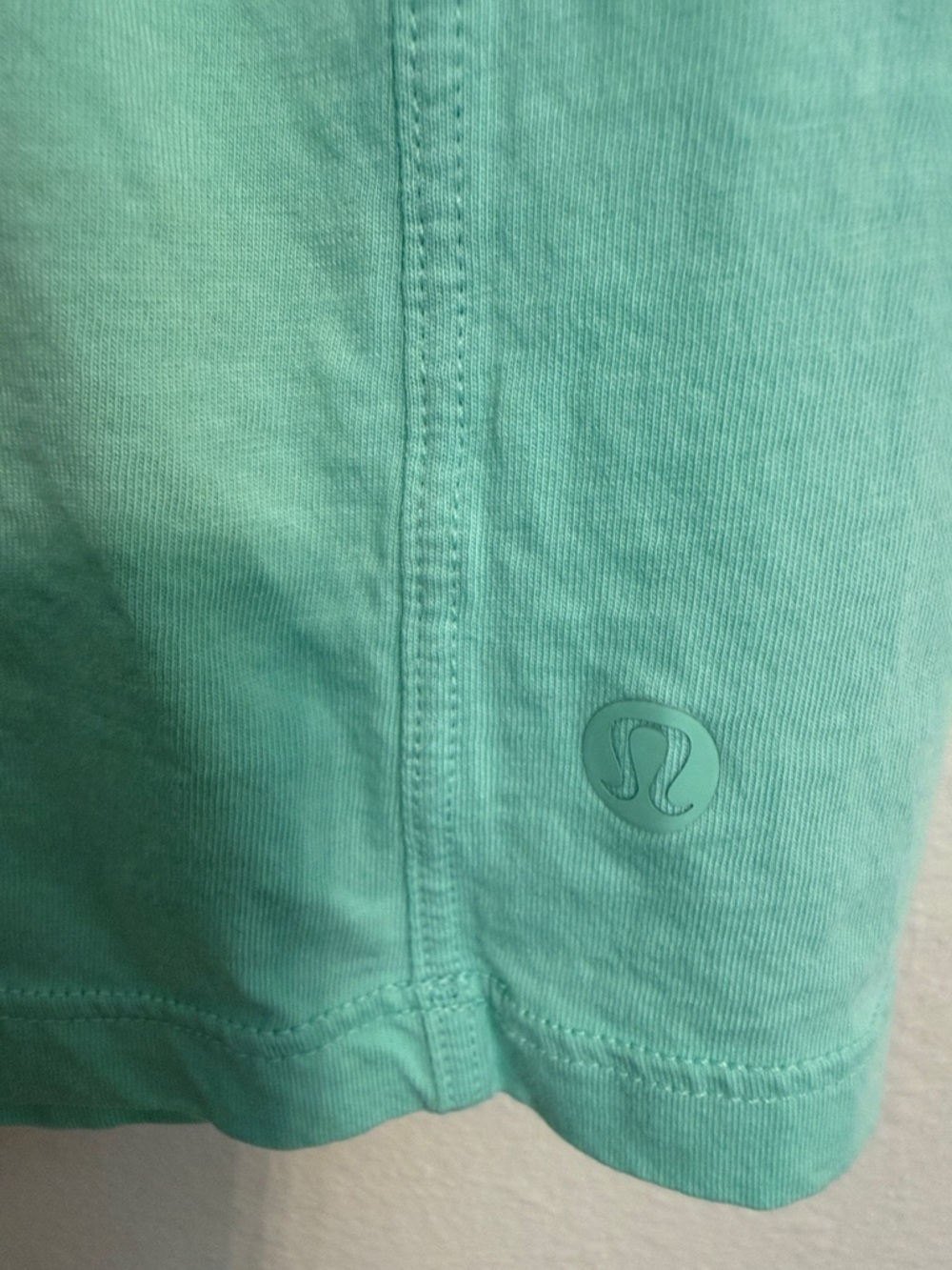 lululemon athletica Mint Green Short Sleeve Crew Tee - Picture 2 of 2